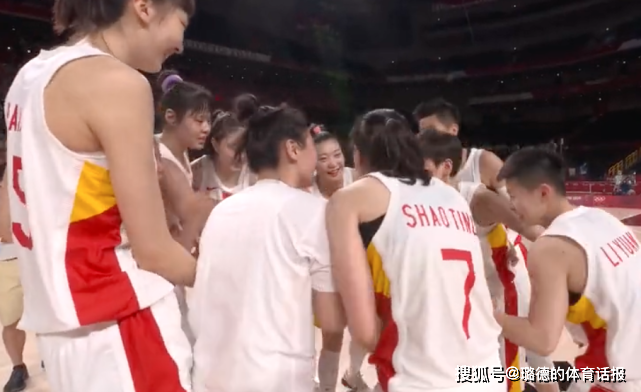 中国女篮2连胜提前出线，中国女篮2连胜提前出线中国女足胜负如??