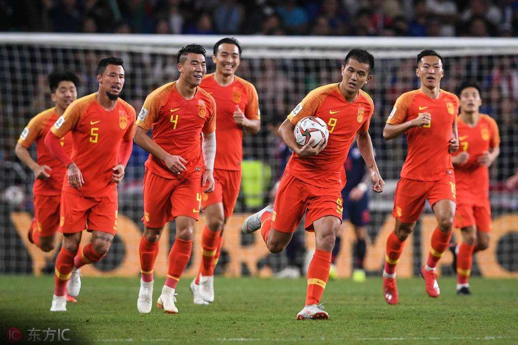 中国泰国亚洲杯，中国泰国亚洲杯解说